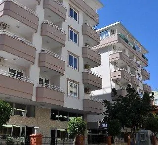 Hakdem Bonapart 아파트 *