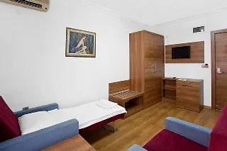 Hakdem Bonapart 3*